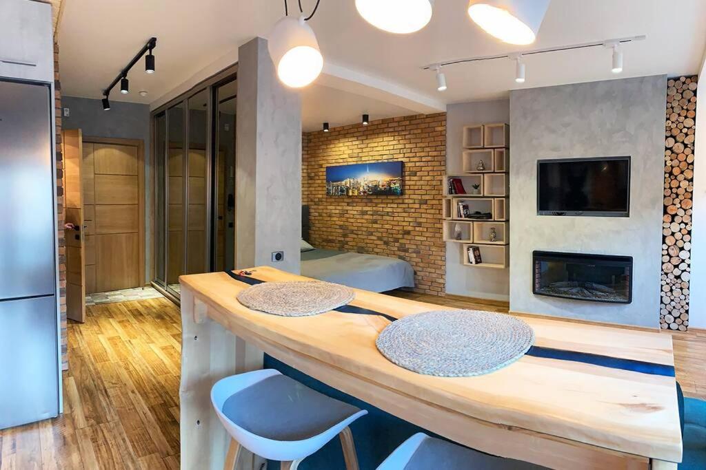 Loft Studio Near Smart Plaza Polytech, Center Kiew Exterior foto
